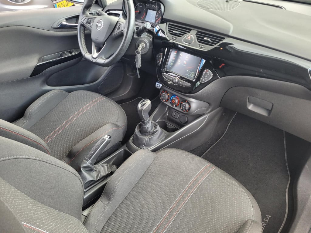 Opel Corsa 1.0 turbo online edition opc line