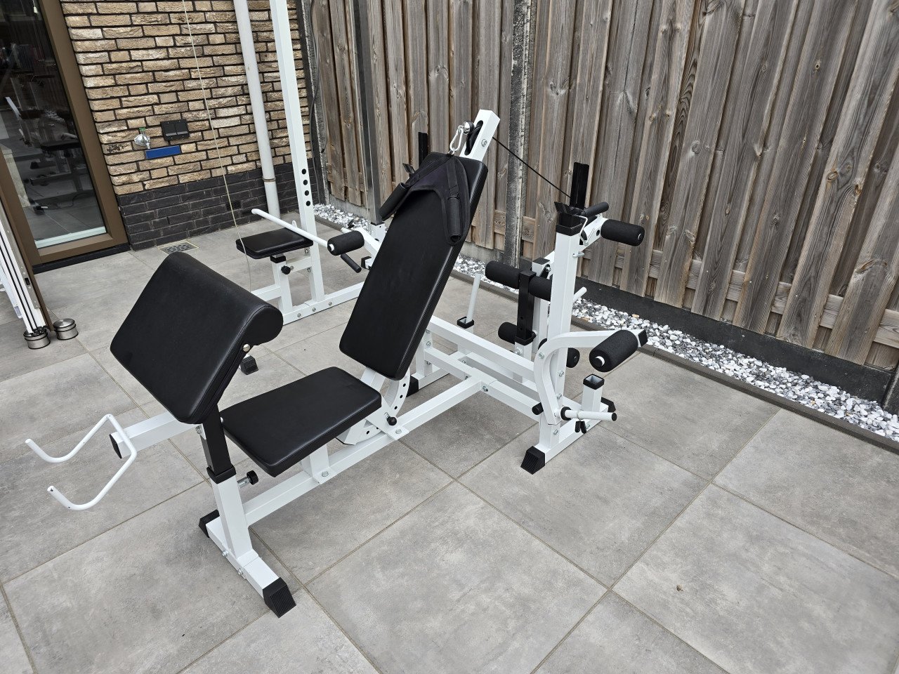 Gorilla Sports latpulley en halterbank