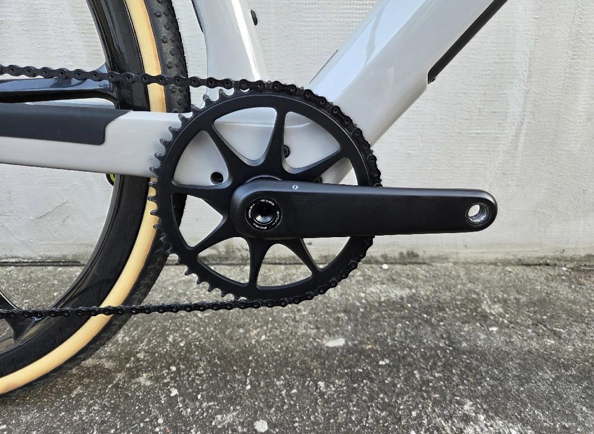 Te koop E-bike Canyon Roadlite: ON CF 9 Ltd. framemaat M