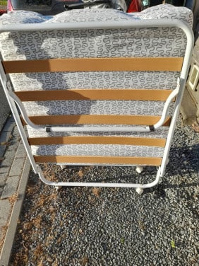 Opklapbed /  logeer bed