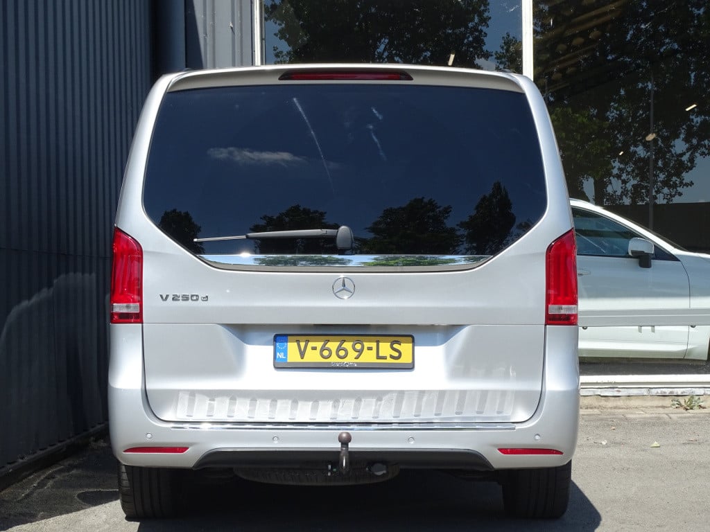 Mercedes-Benz V-Klasse 250d extra lang dc avantgarde edition