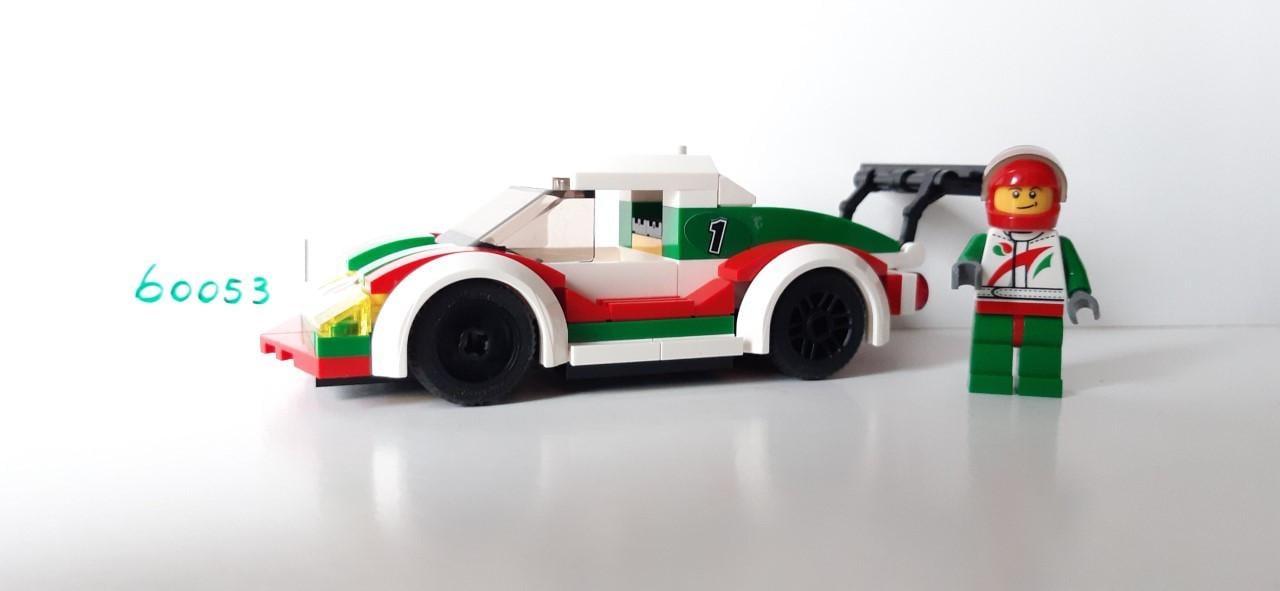 Lego 60053: racewagen Octan  Met autocoureur