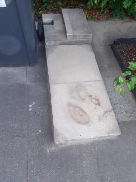 8 betonnen tuintegels