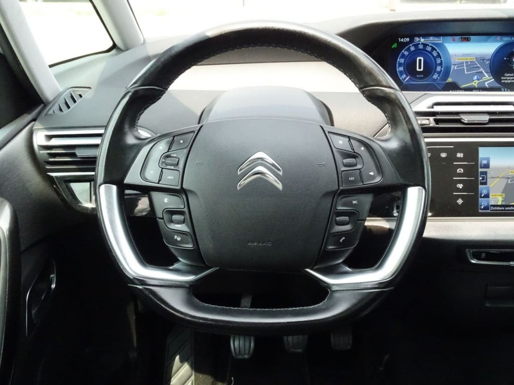 Citroen C4 Picasso 1.2 puretech exclusive pano | leder | massge