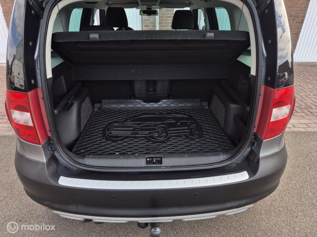 Skoda Yeti 1.2 tsi elegance / origineel nl / cruisecontrol / trekhaak