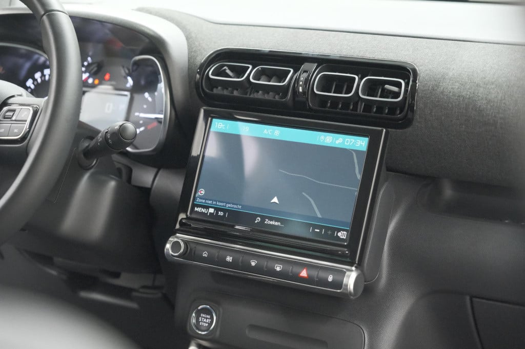 Citroen C3 Aircross puretech 130 eat6 shine | camera | navigatie | parkeers