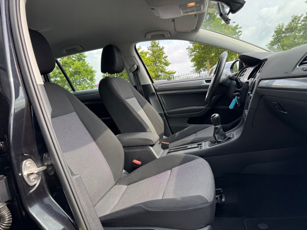 Volkswagen Golf variant 1.4 tsi highline * navigatie * stoelverwarming * tr