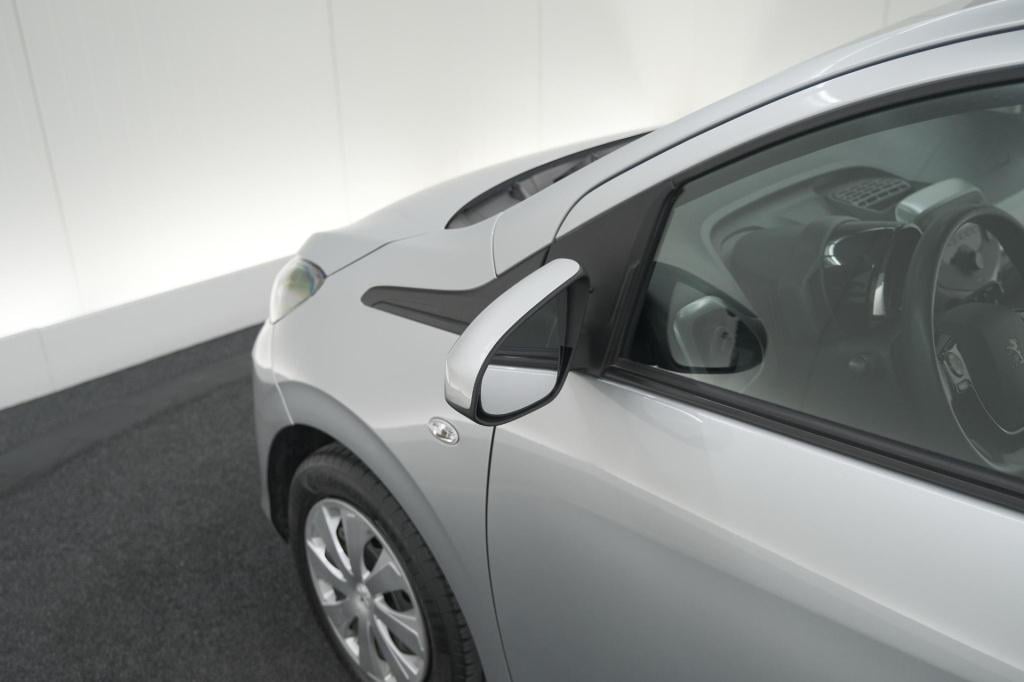 Peugeot 108 1.0 e-vti première | bluetooth radio | airco | 5 deurs