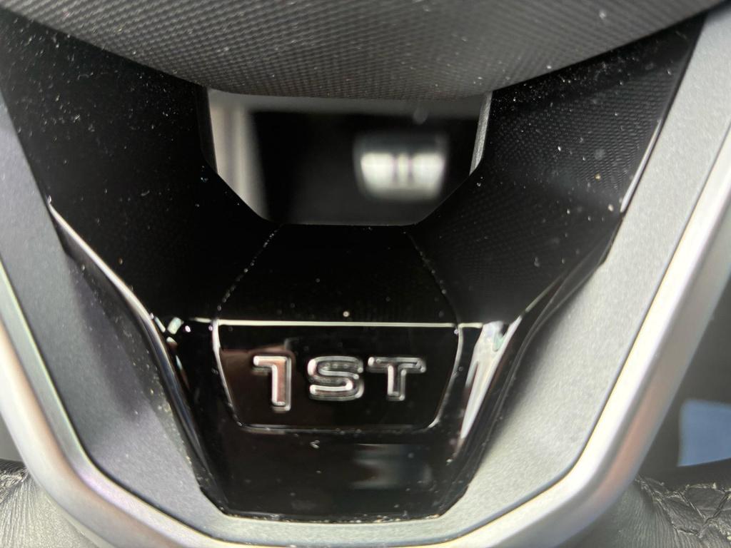 Volkswagen Id.4 first 77 kwh