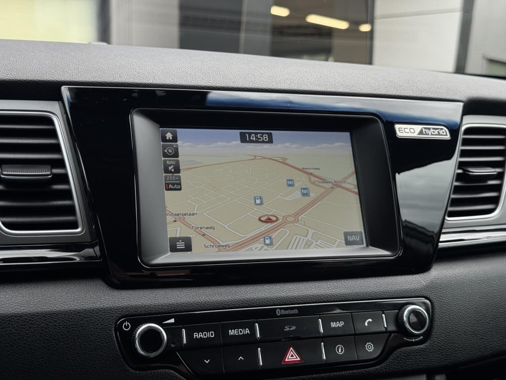 Kia Niro 1.6 gdi hybrid first edition | trekhaak | navigatie | camera | app