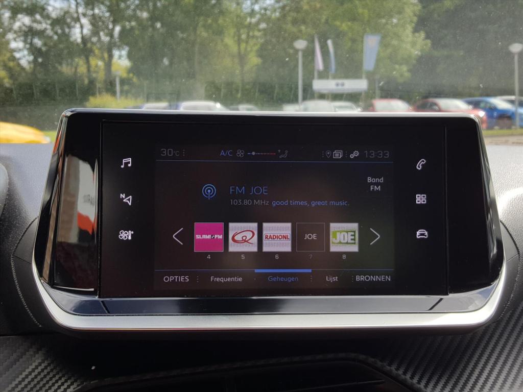 Peugeot 208 1.2 active 75pk navigatie | apple carplay & android auto | airc