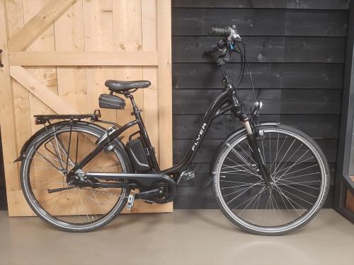 Zeer mooie Flyer T+ met lage instap en Panasonic middenmotor