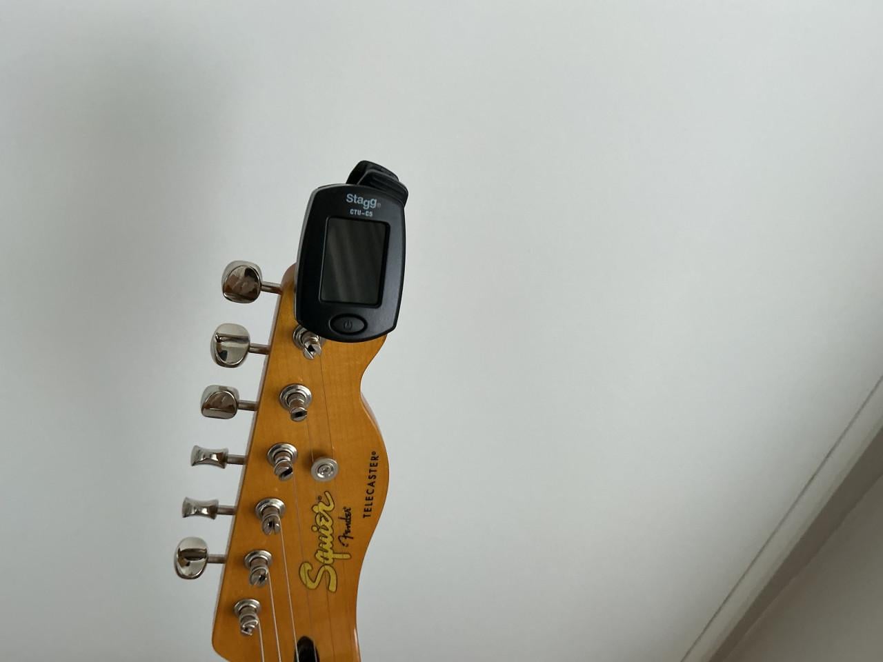 Gitaar Fender Squier Telecaster + oefenversterker