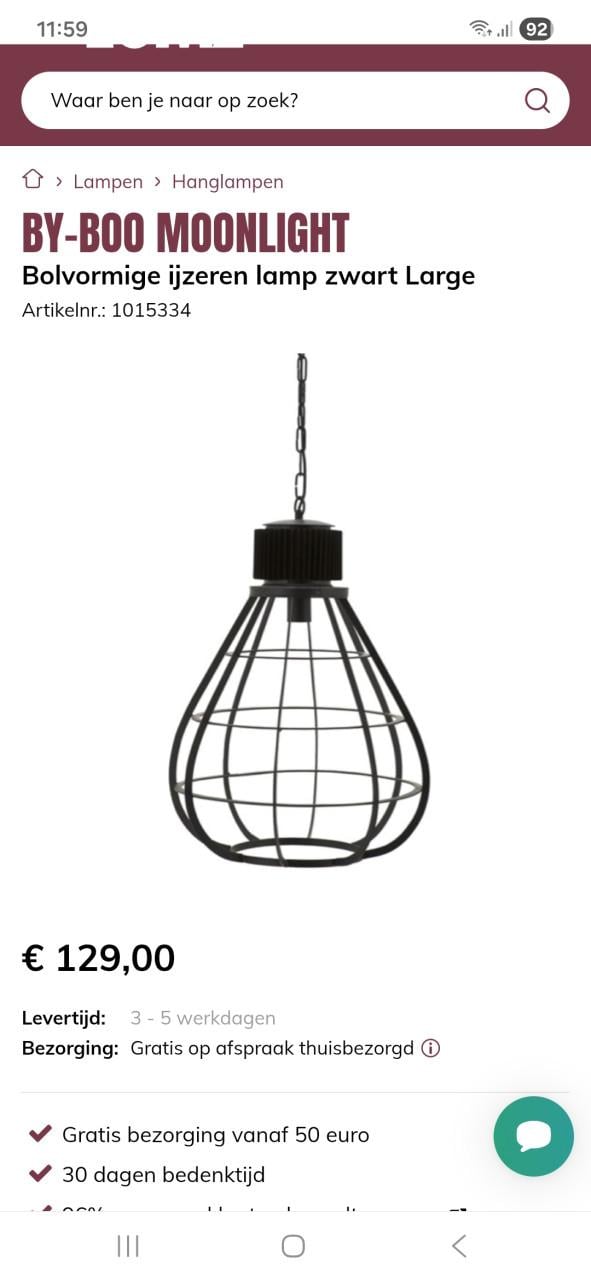 Mooie bolvormige hanglamp van het merk ByBoo