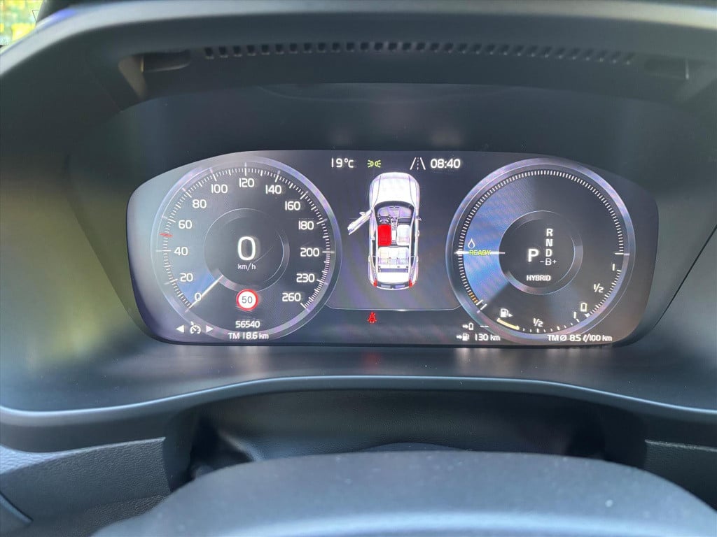 Volvo XC40 t4 plug-in hybrid 211pk aut core bright 20lm velgen| carplay|rij
