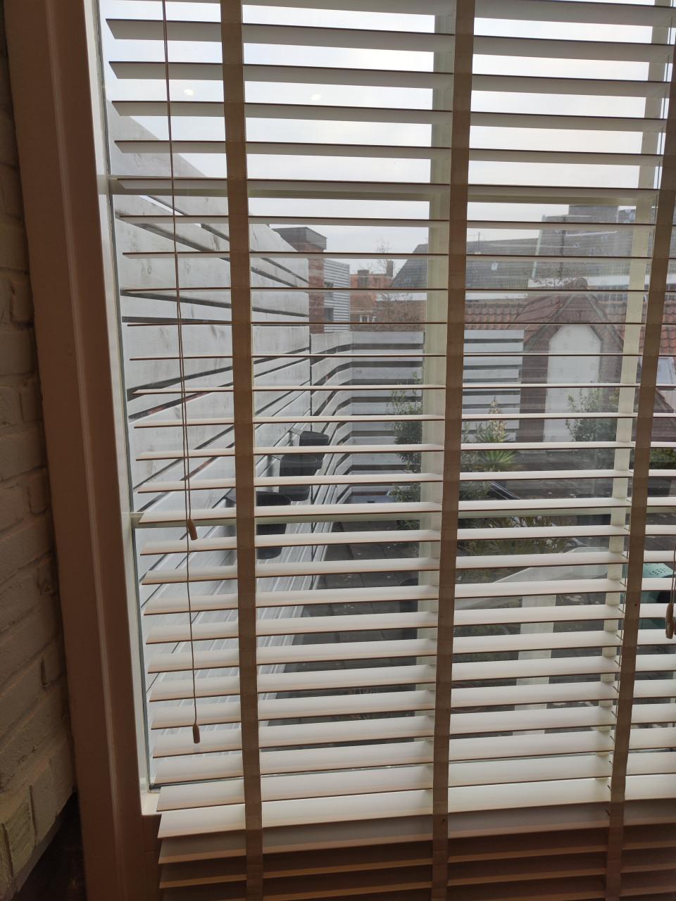 Jaloezieën vier stuks