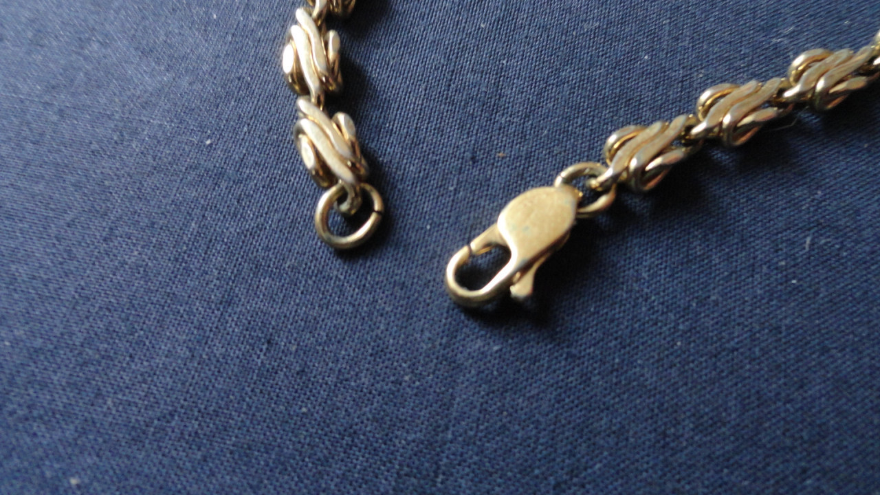 Doublé armband 7 gram (zie foto’s) Prijs € 30,00 (excl. verzendkosten)