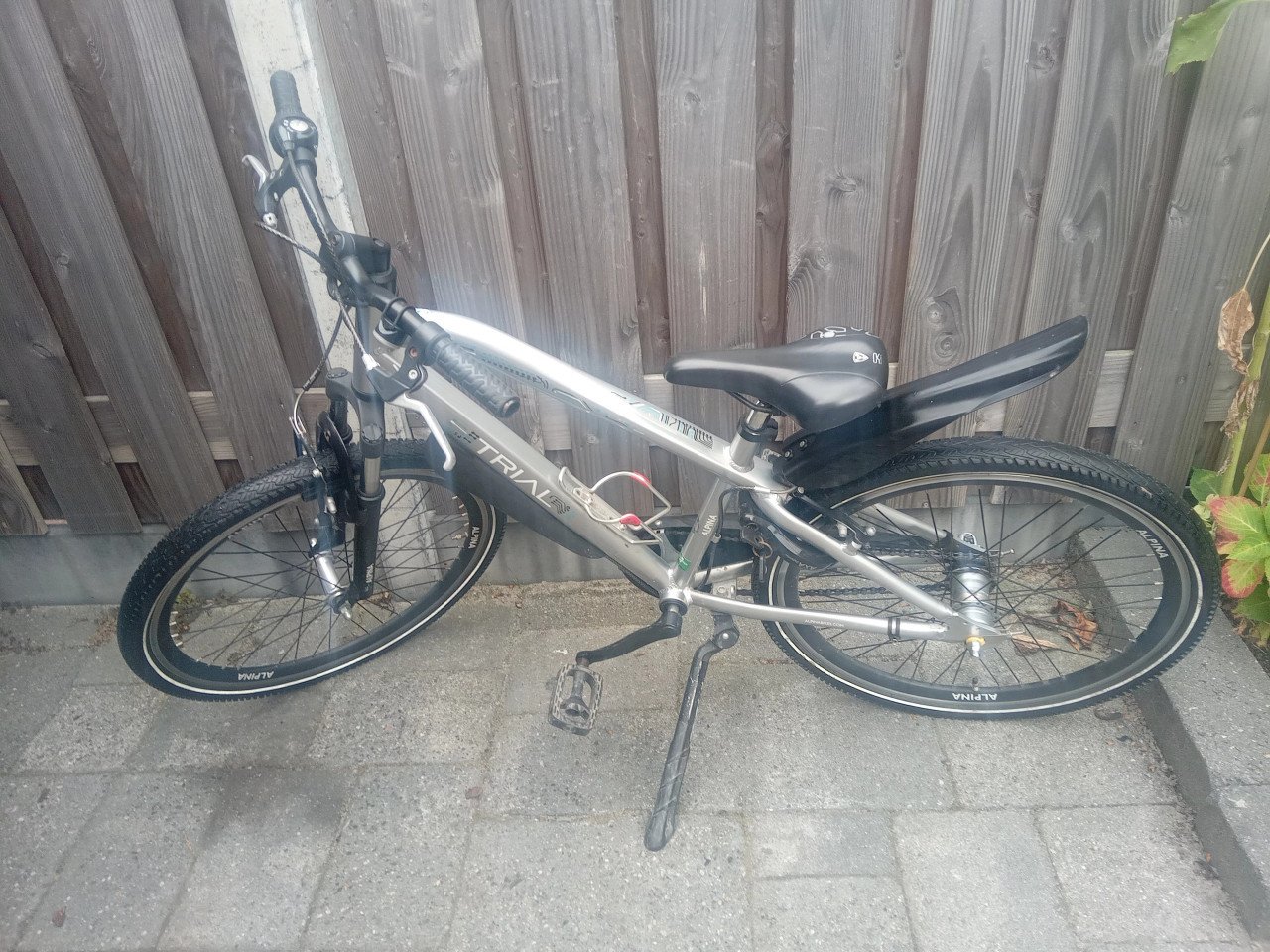 Alpina Trial 24 inch kinderfiets