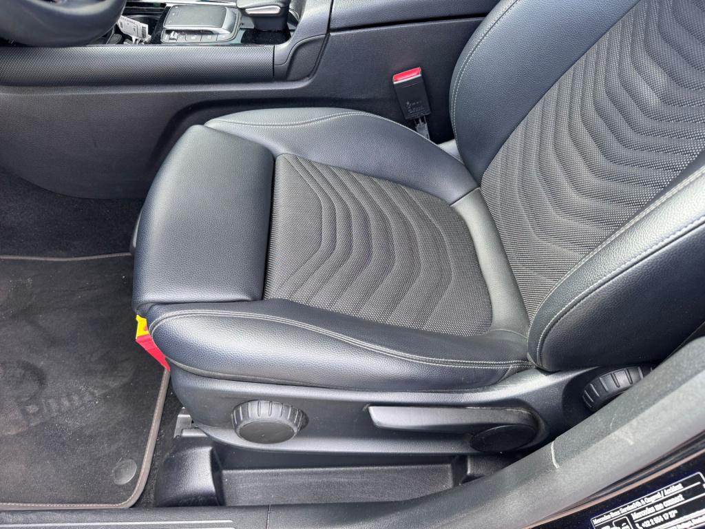 Mercedes-Benz Gla-klasse 180 business solution