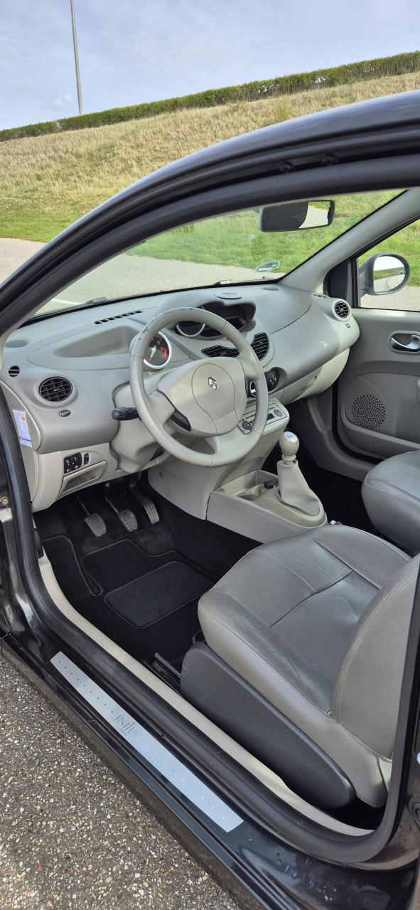 Renault Twingo II Initiale 1.2 16V 2008