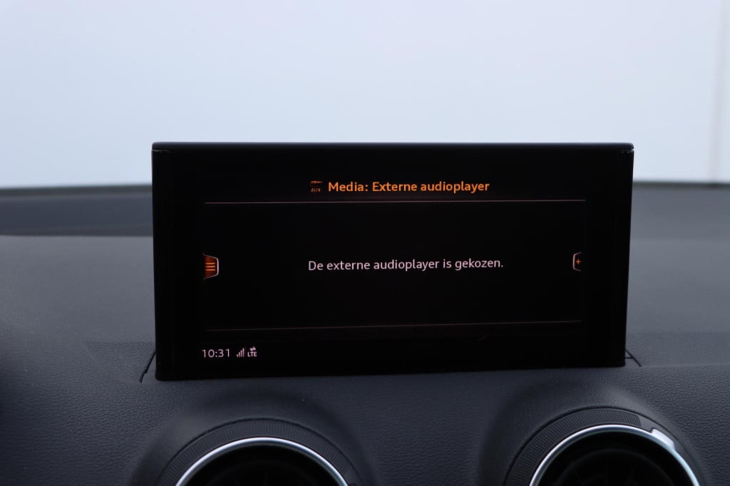 Audi Q2 1.4 tfsi cod design s-tronic