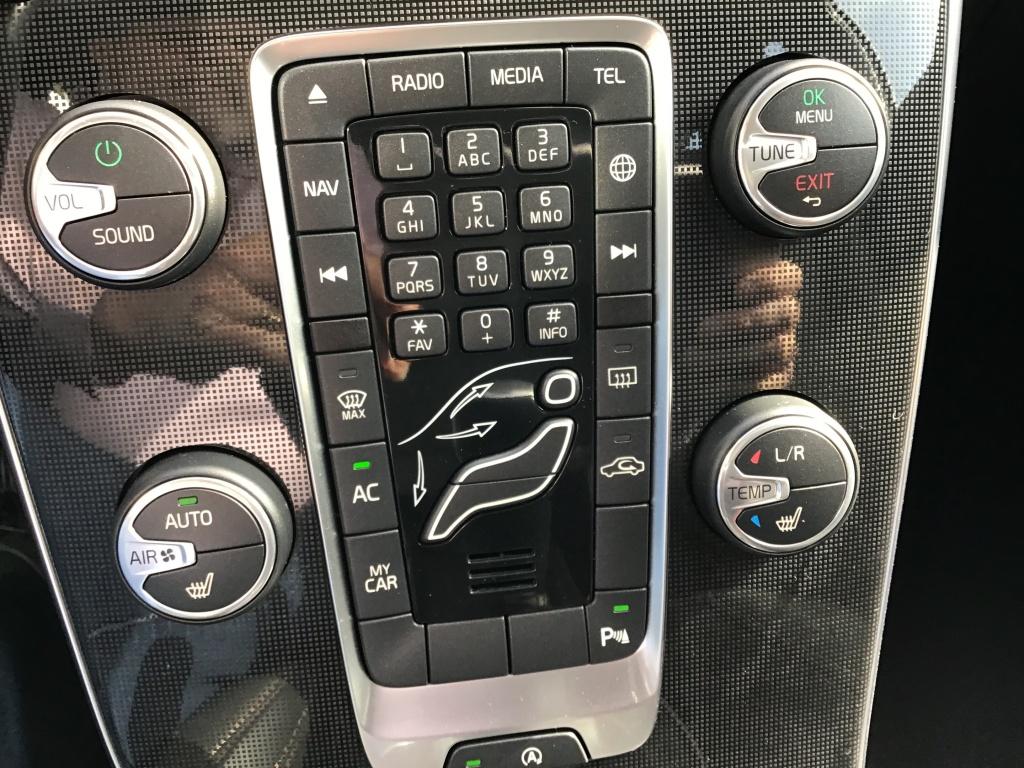 Volvo V40 cross country 2.0 t3 nordic+