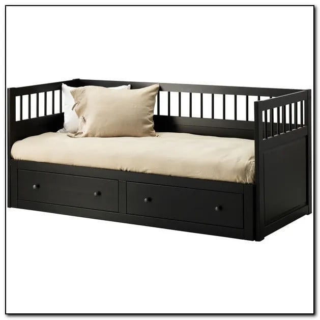 Hemnes Bed