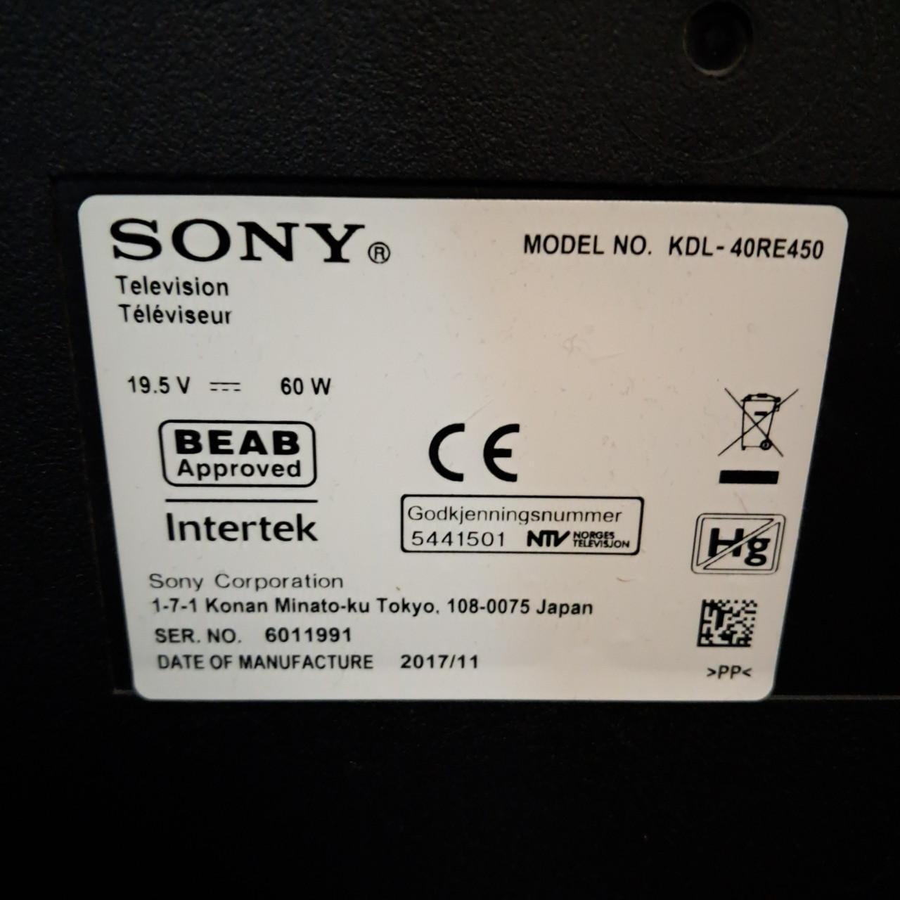 Sony tv 40" 102cm + soundbar