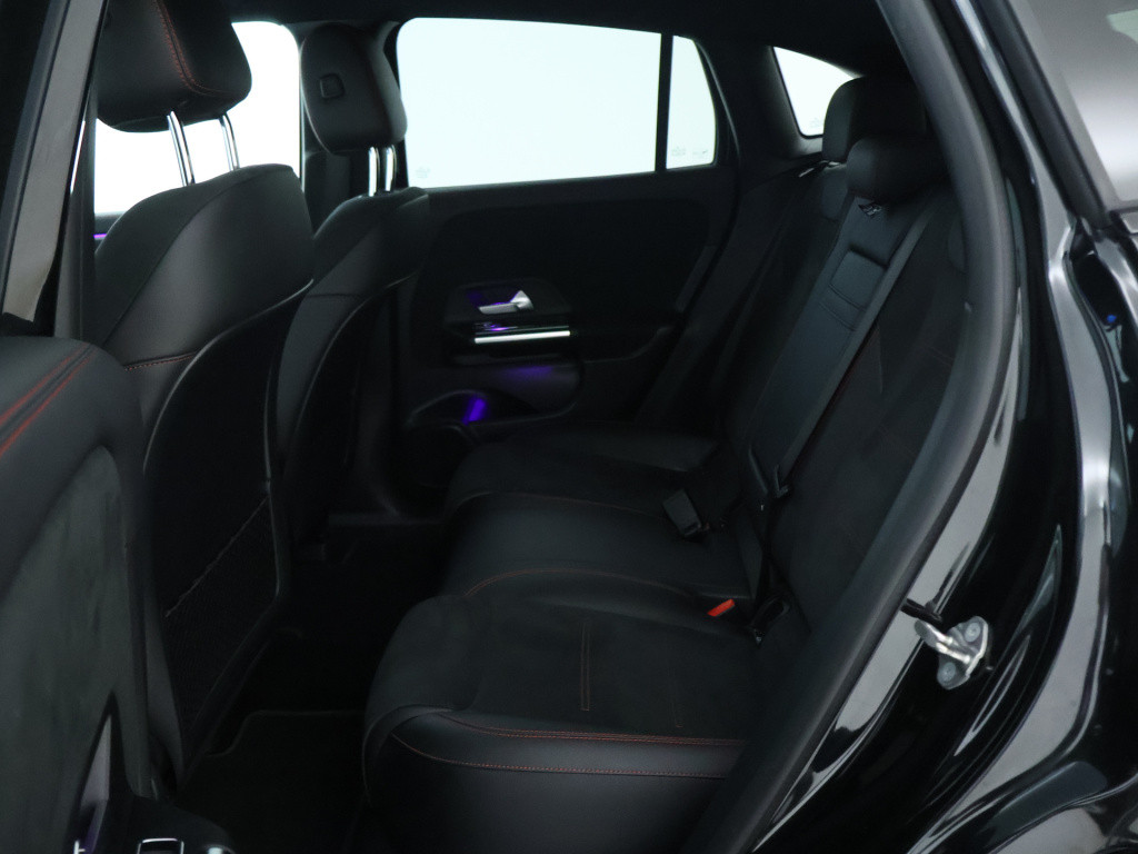 Mercedes-Benz Eqa 250 business solution amg 67 kwh | dodehoek detector | sf