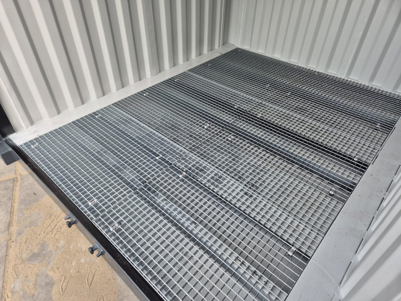 10ft milieucontainer / mileubox / container met opvangbak