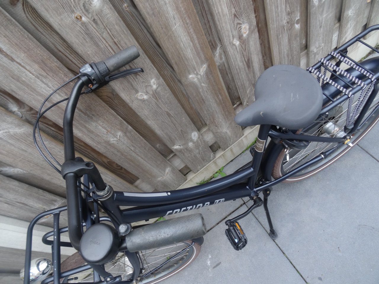 Cortina U4 meisjesfiets 24” – 3 versnellingen