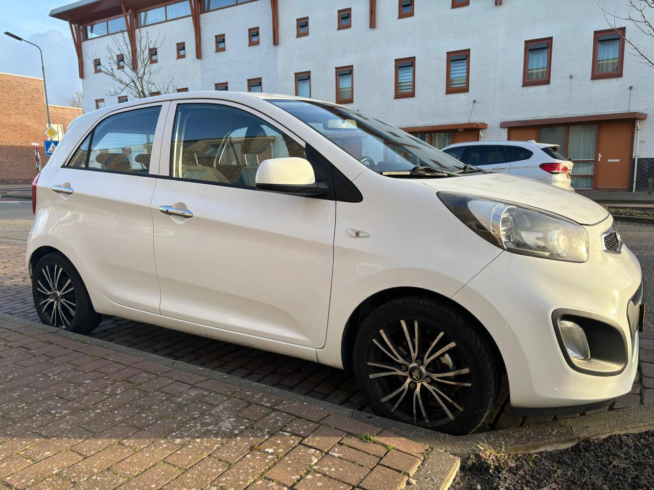 Kia Picanto 1.0 Cvvt 5-DRS 2012 Wit.