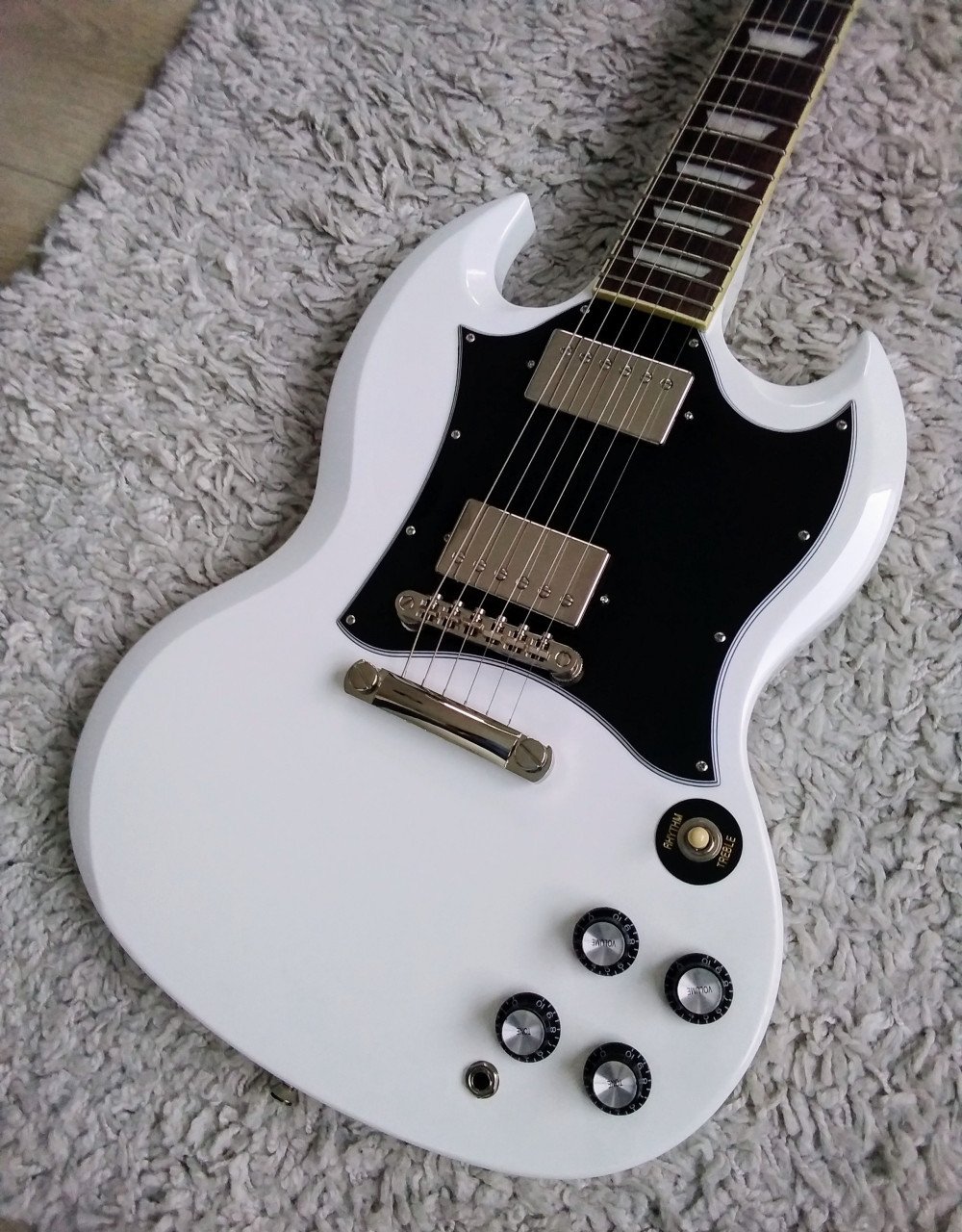 Epiphone SG Standard Alpine White 2023 z.g.a.n.