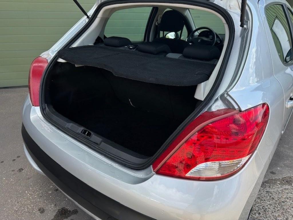 Peugeot 207 1.4 vti active