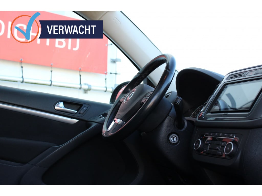 Volkswagen Tiguan 2.0 tsi sport&st.4m