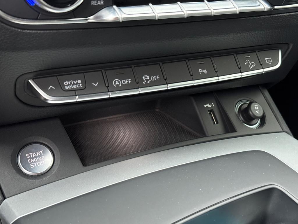 Audi Q5 2.0 tfsi edition sporback * sq5 look * leder * trekhaak * acc * key