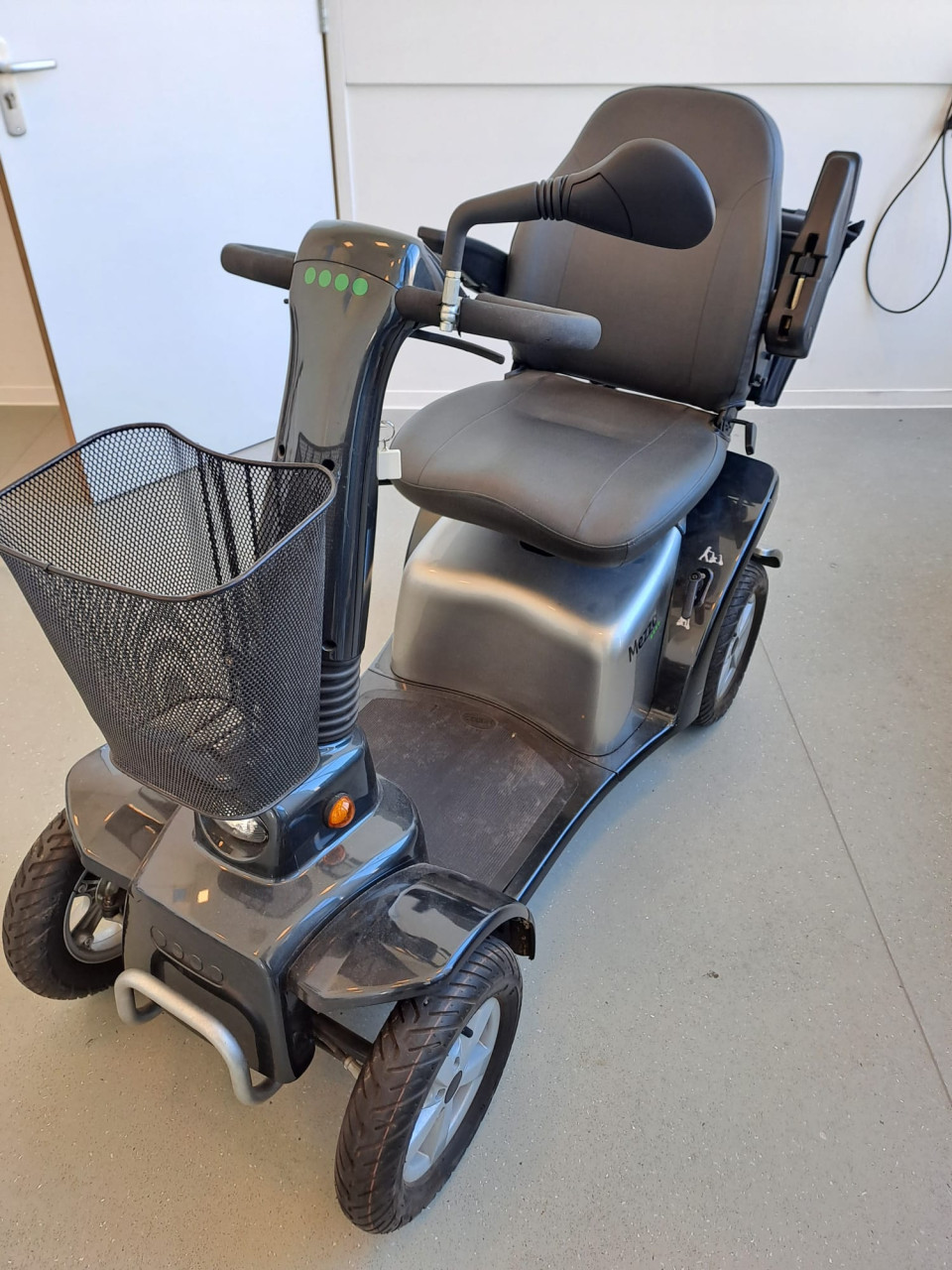 Scootmobiel Mezzo4