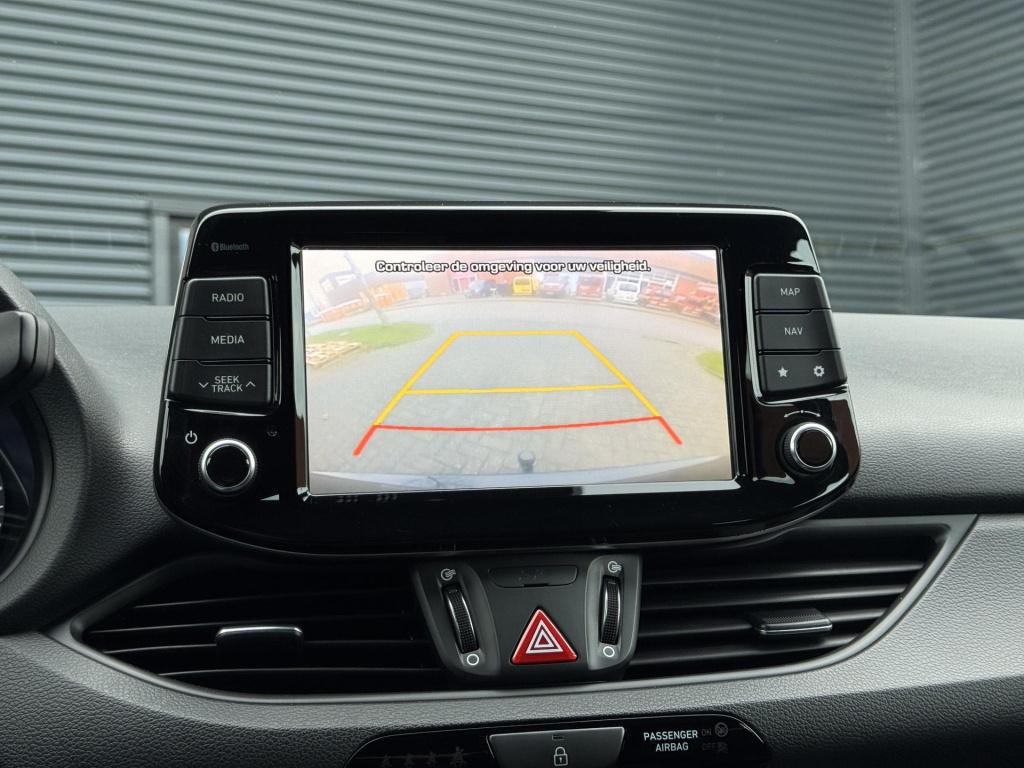 Hyundai I 30 1.0 t-gdi first edition nl-auto incl. trekhaak!