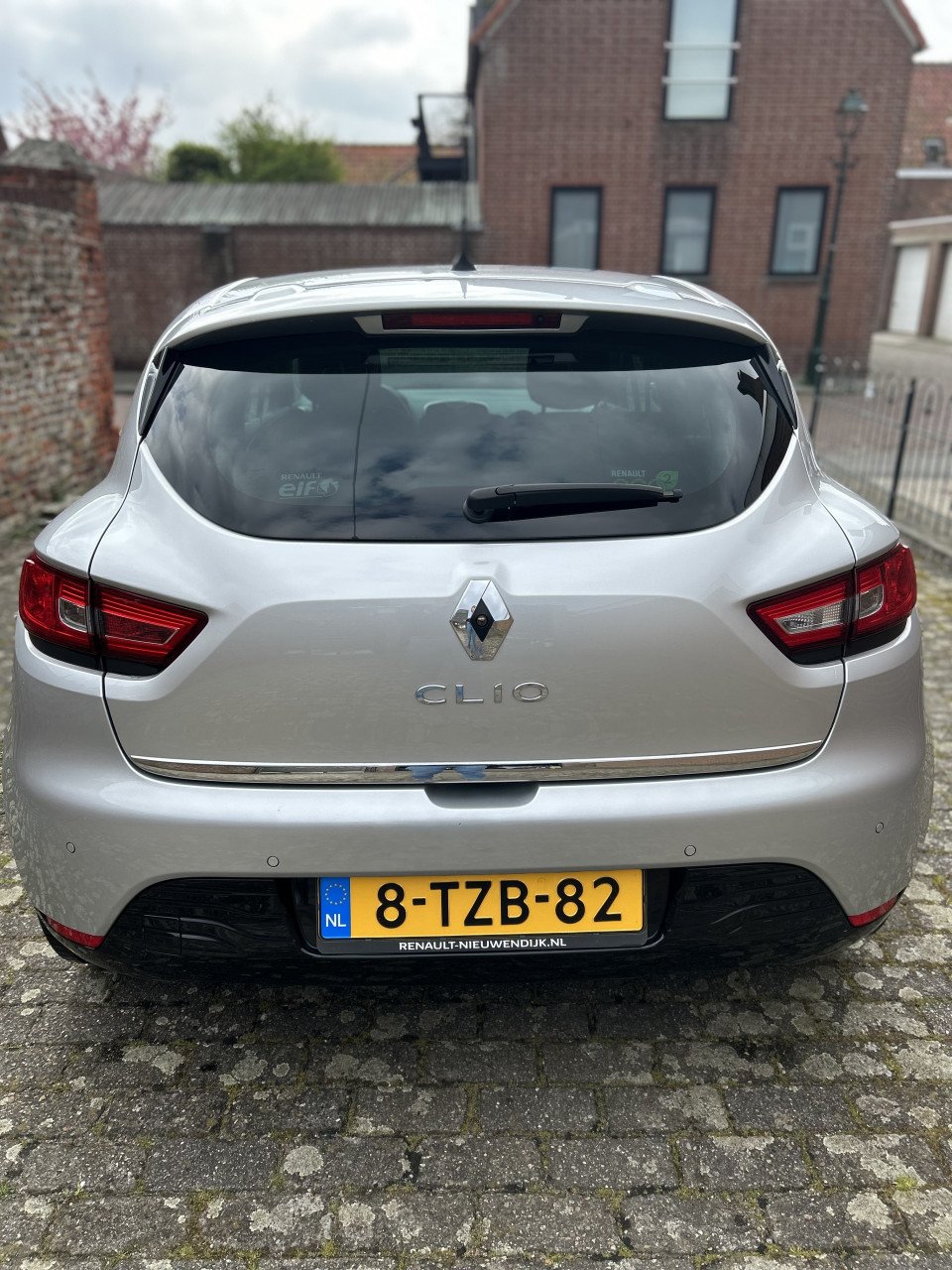 Renault Clio 1.2 Dynamique automaat
