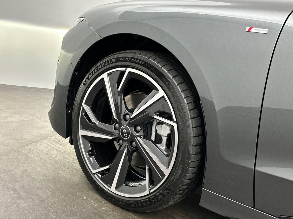 Audi A6 Sportback E-tron s edition 83 kwh