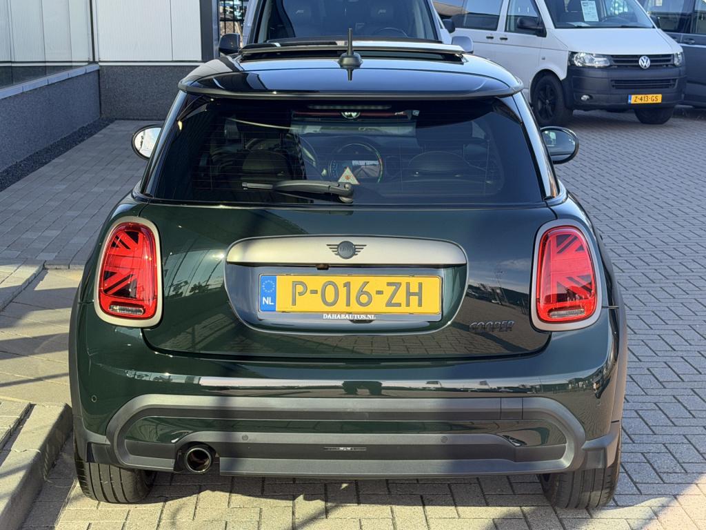 Mini 3-deurs 1.5 cooper resolute edition | pano | harman / kardon | apple c