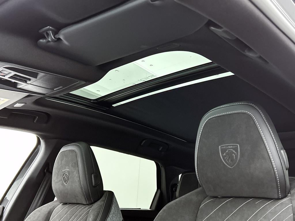 Peugeot 5008 hybrid 145 pk automaat gt | panoramadak | agr stoelen | trekha