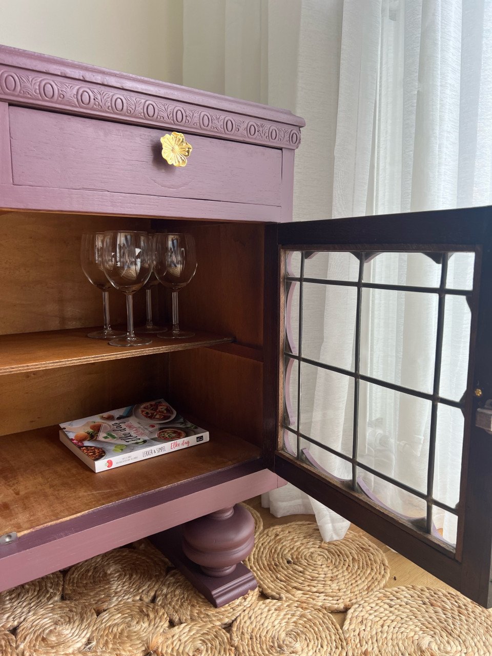 Vintage kastje glas-in-lood | gerestyled