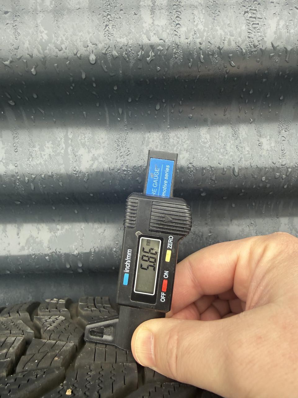 Mercedes-Benz originele lichtmetalen velgen met winterbanden – 18 inch