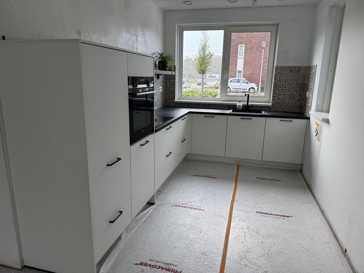 Mooie, kwalitatieve keuken - 4 jaar oud - zeer goede staat