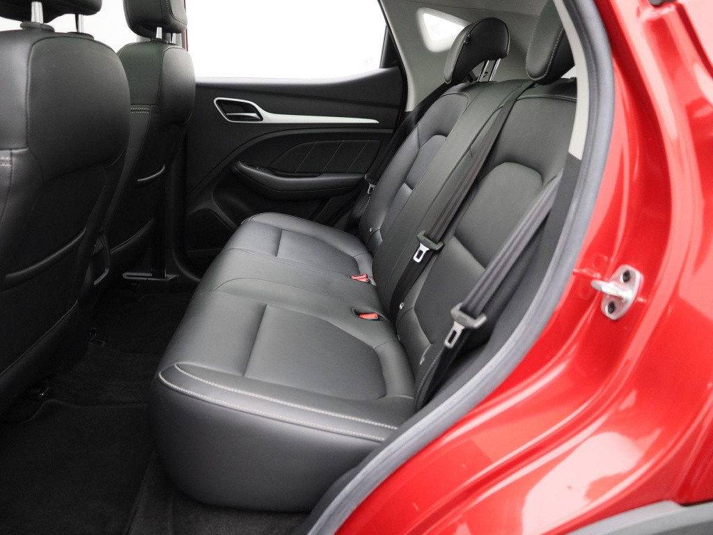 MG Zs-ev mg luxury 45 kwh aut. | panoramadak | leder | navigatie | airco | 
