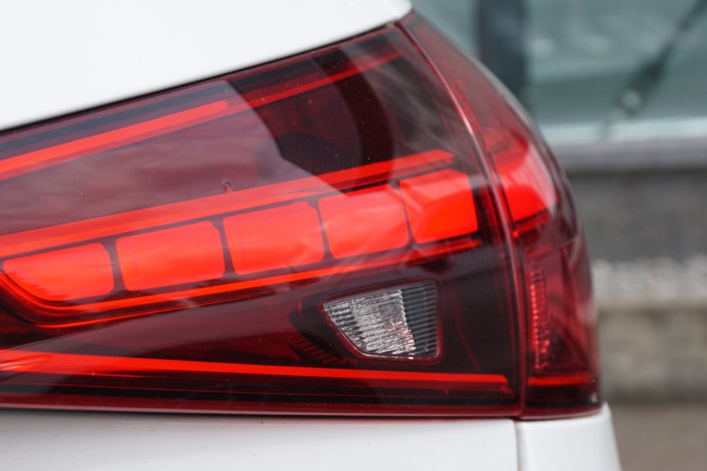Mercedes-Benz C-Klasse 220 d estate amg | mbux l panoramadak l augmented re