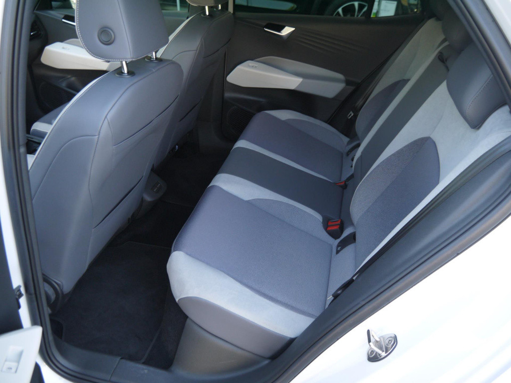 Volkswagen Id.3 first plus 58 kwh