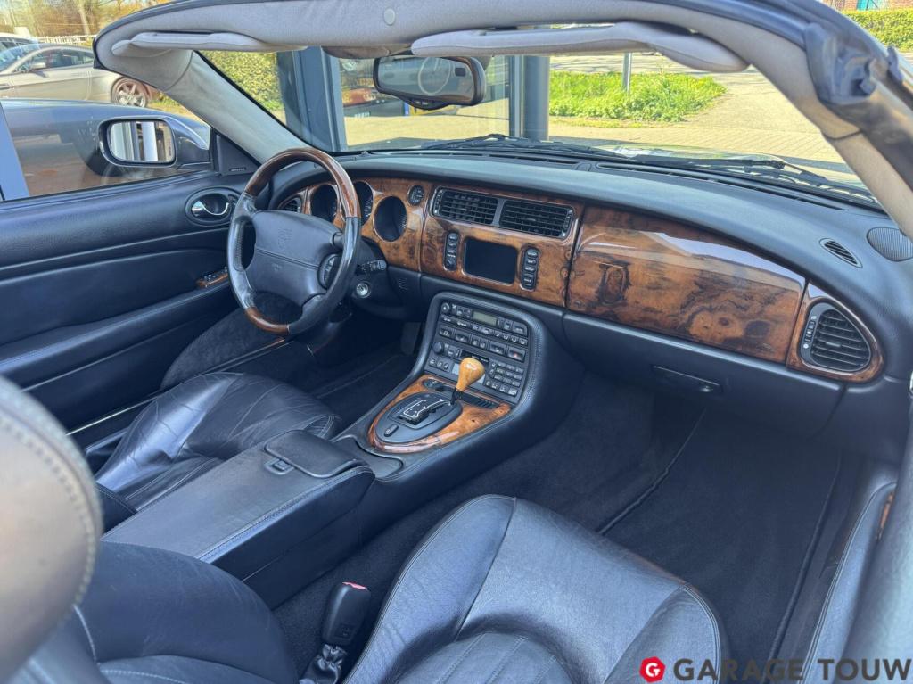 Jaguar Xk xk8 4.2 v8 convertible facelift *btw*