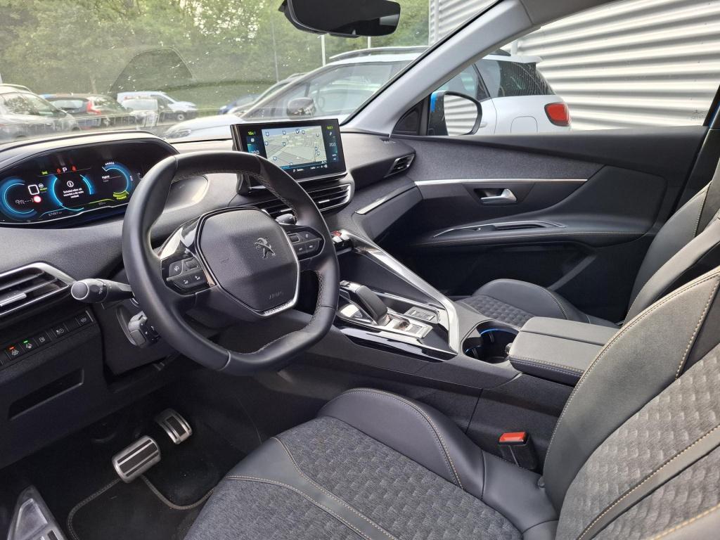 Peugeot 3008 suv 1.6 hybrid 225 eat8 automaat road trip nav/cam